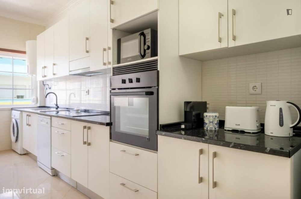 Apartamento com 2 quartos - localizado em Costa da Caparica Lisbon