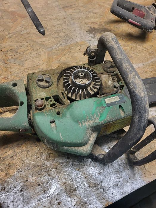 Pila spalinowa do naprawy szarpak