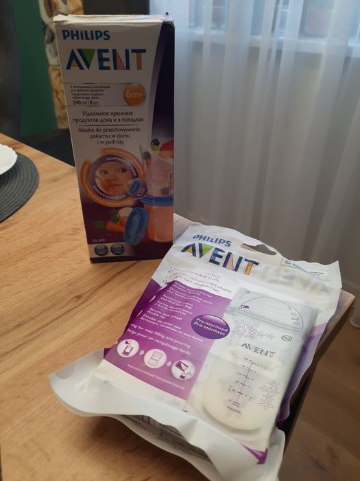 Pojemniki do przechowywania żywności dla niemowląt i woreczki