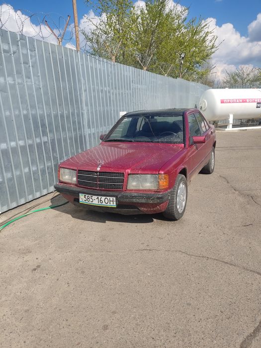 Продам Мерседес 190