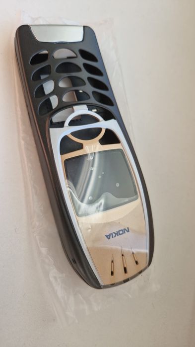 Kolekcjonerska obudowa do Nokia 6310i zamiennik