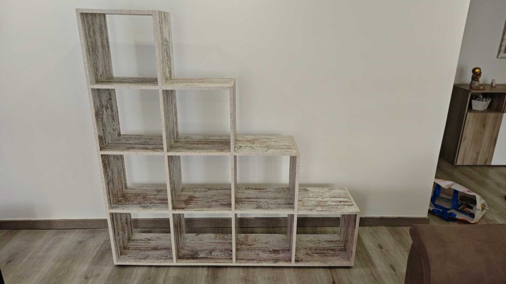 Estante 10 espaços SCALA cimento e branco