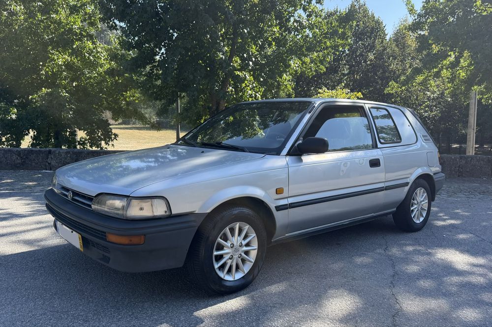 Toyota Corolla Star Van 1.8D -91 “Direção Assistida”
