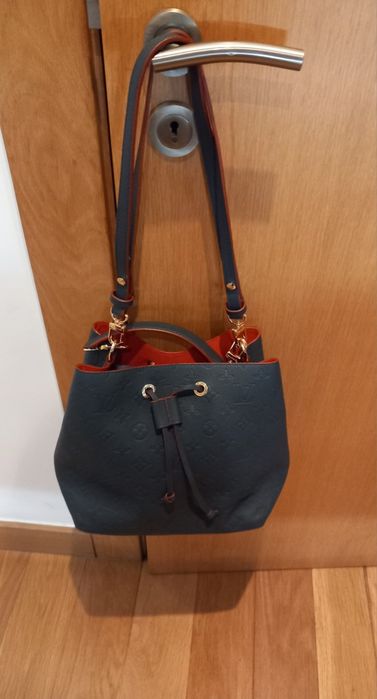 Mala(Louis Vuitton)Pele Azul