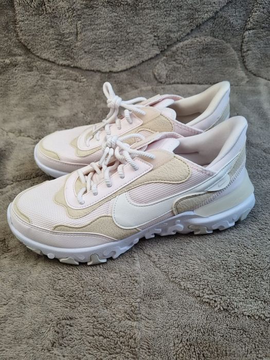 Buty Nike React Revision