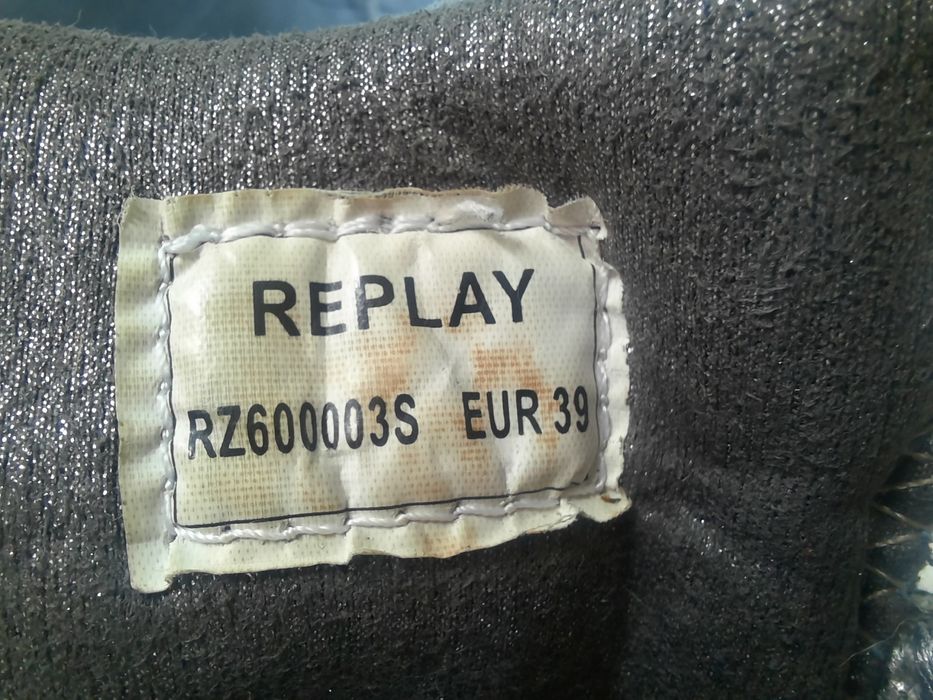 Zamszowe buty sportowe Replay