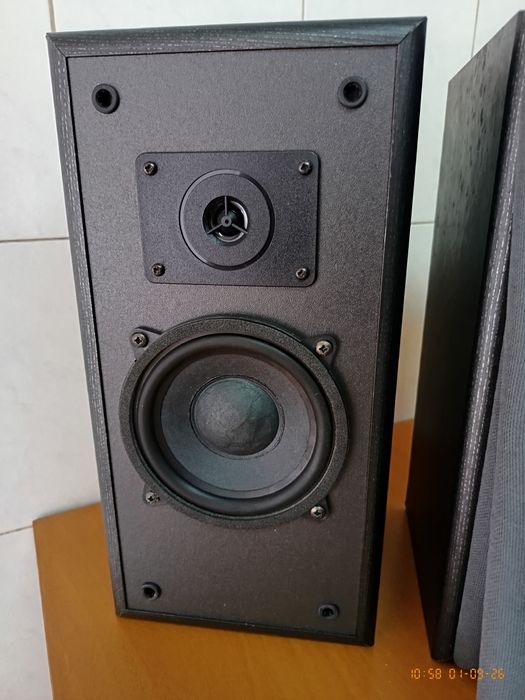 Colunas DENON hi fi 50 w