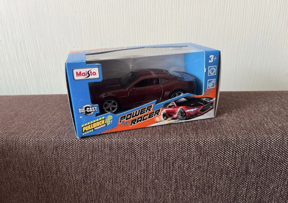 Chevrolet Camaro 2010 od Maisto