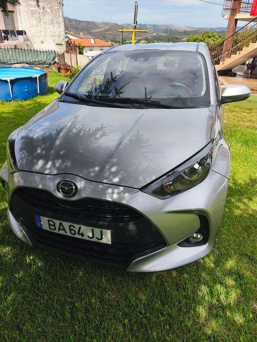 Mazda 2.0 1.5 L Hybrid VVT-i Agile
