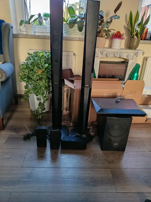 Sprzedam kino domowe Sony