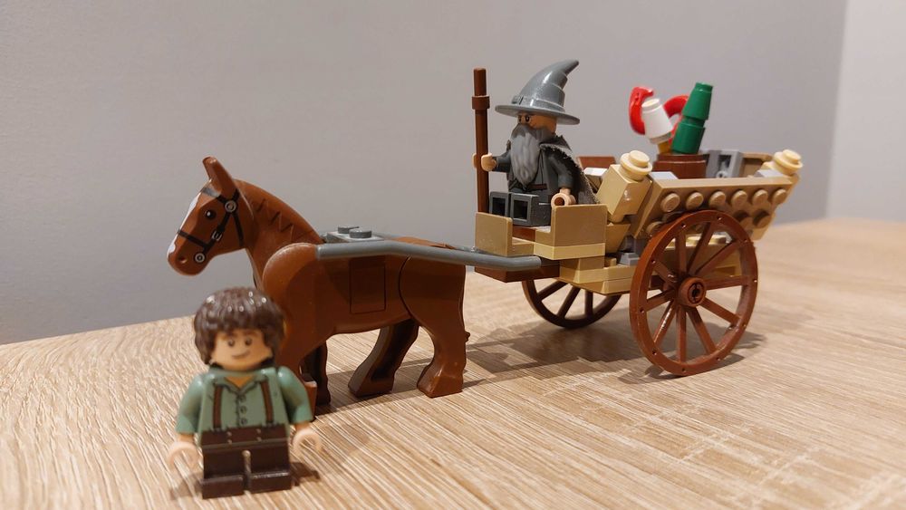 LEGO 9469 Lord of the Rings - Przybycie Gandalfa