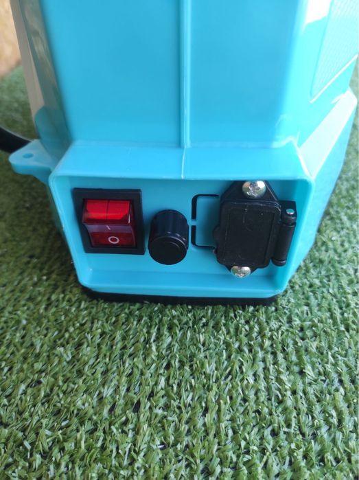 Опрыскиватель акумуляторный Мрія 10 л