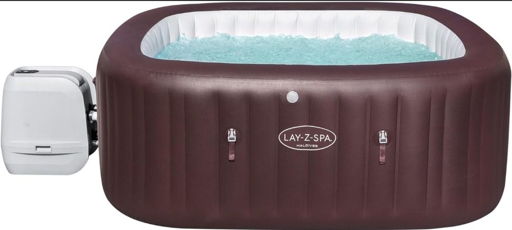 Jacuzzi  Bestway Maldives HydroJet Pro SPA dla 5-7osób 2
