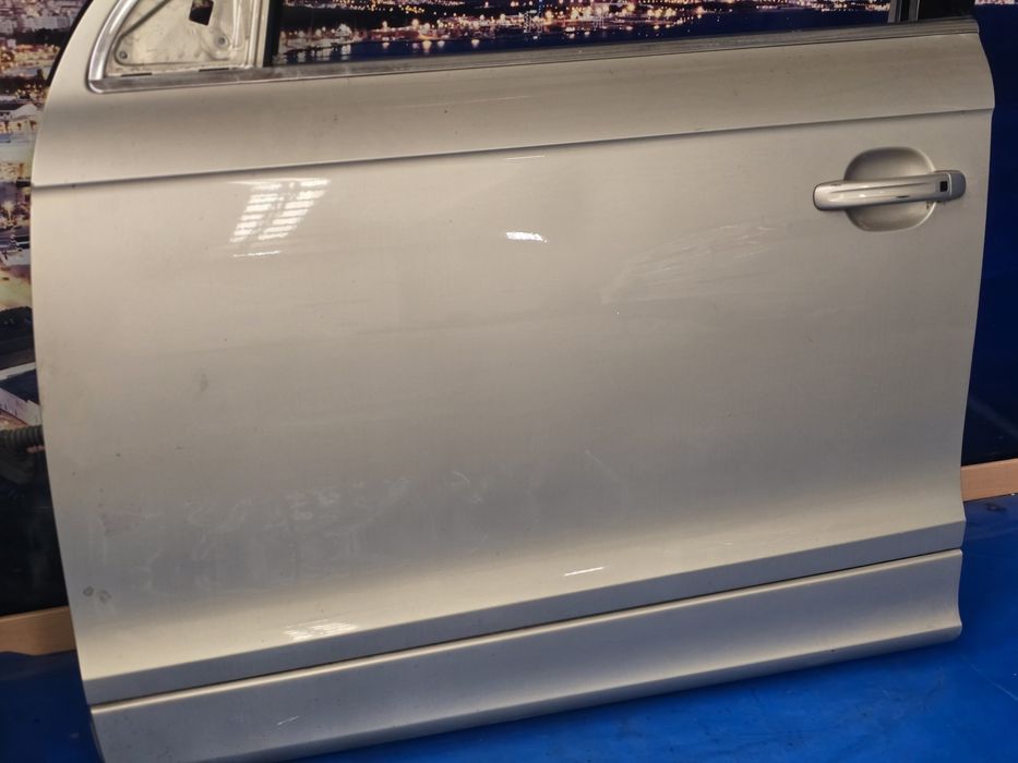 Porta frente esquerda original  audi q7 4L  s-line 2006- EPC
