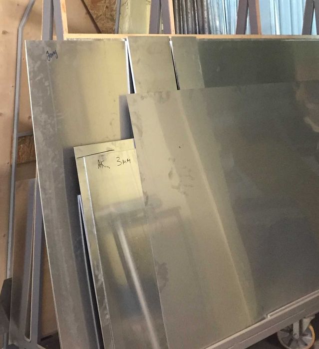 Лист алюминиевый толщ.1-30мм  размеры любые  плиты дюраль  заготовки