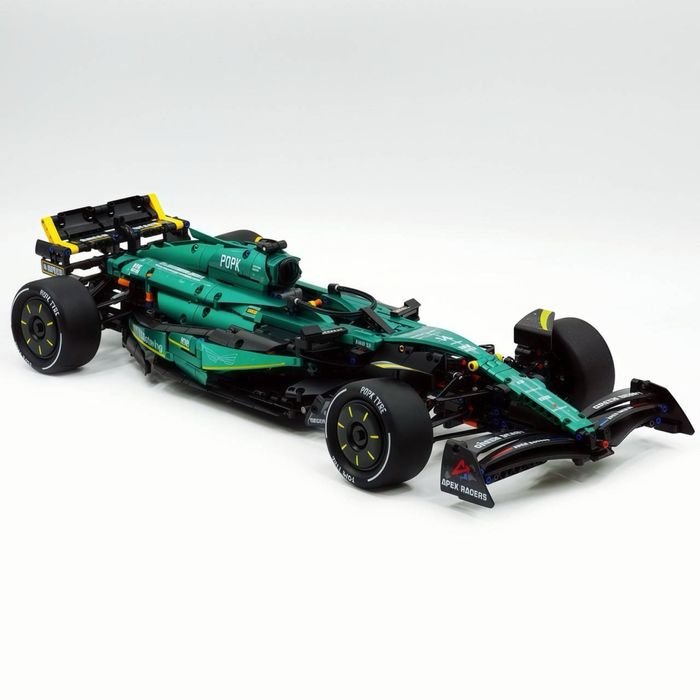 З Коробкою‼️ Конструктор Technic Болід F1 Aston Martin AMR - Лего 1:1