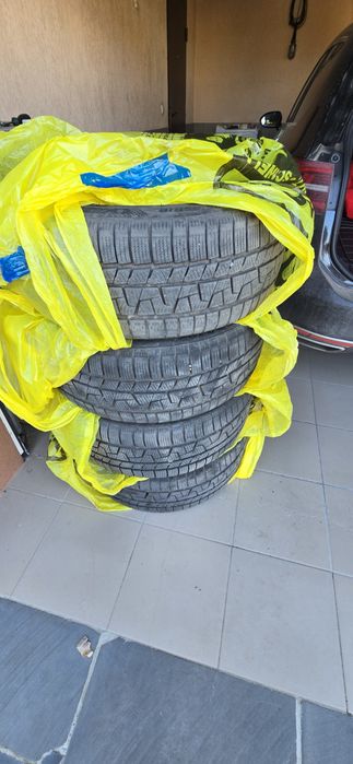 Автошини  APLUS 235 45 R18