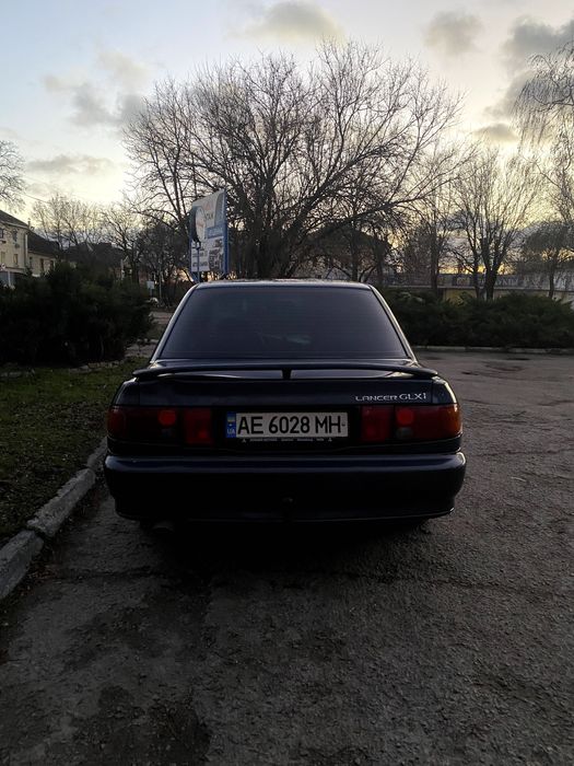 Mitsubishi Lanser 5 GLXI