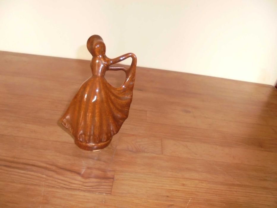 gliniana figurka baletnicy p804