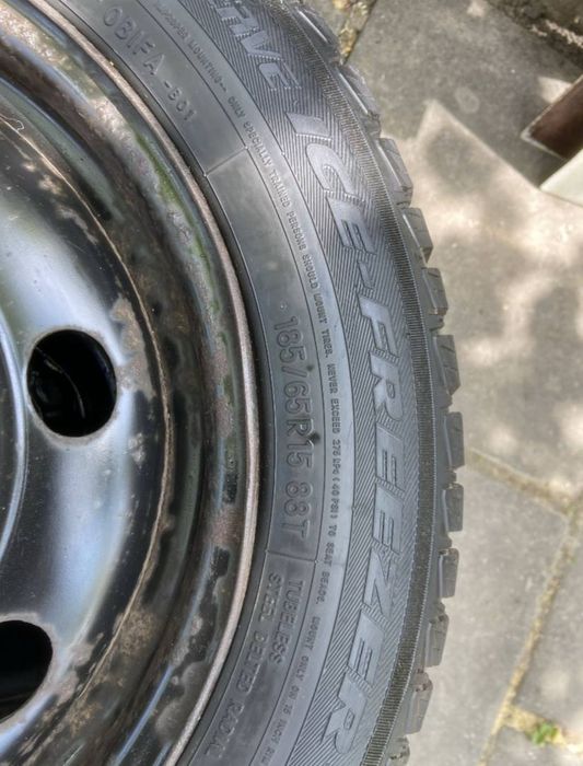 Продам зимнюю резину Toyo ШИП + диски