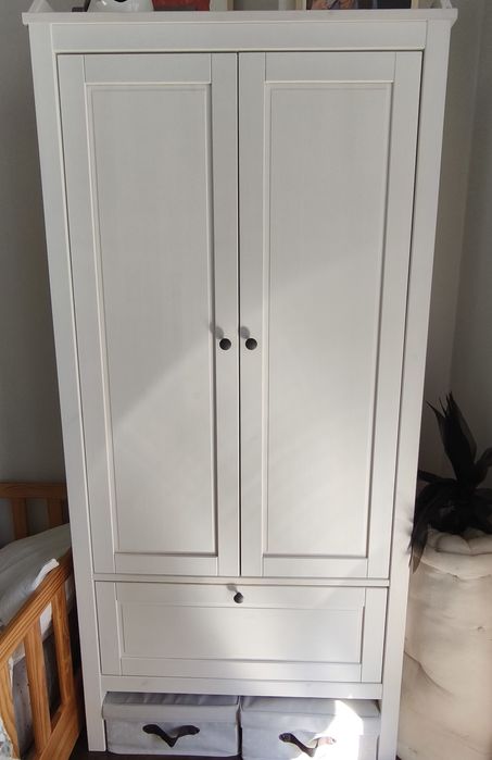 Roupeiro Sundvik IKEA