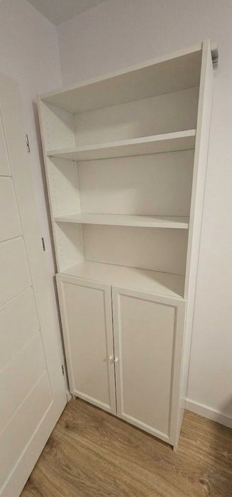 Biały regał z drzwiami IKEA BILLY / OXBERG – Super stan!