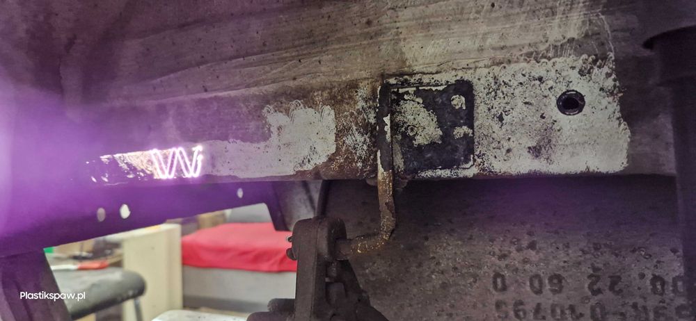 Precyzyjne Czyszczenie Laserem - Rdza Metal Silniki Kamień Drewno