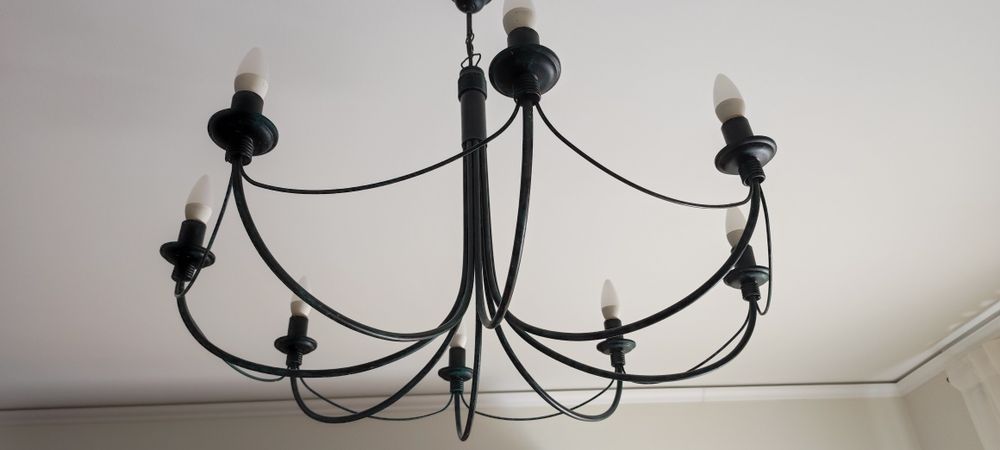 Candeeiro de sala ferro forjado com 8 lâmpadas