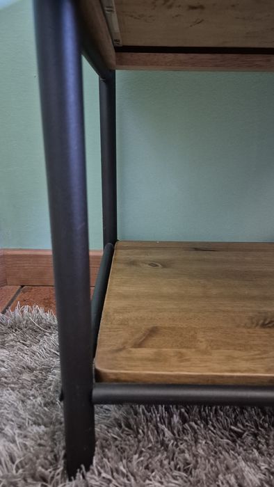 2 mesinhas de cabeceira