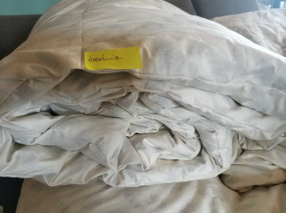 Nowa kołdra z pierza 160 × 210