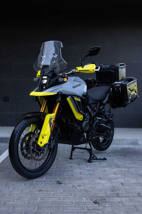 SUZUKI V-STROM 800DE Full Extras!