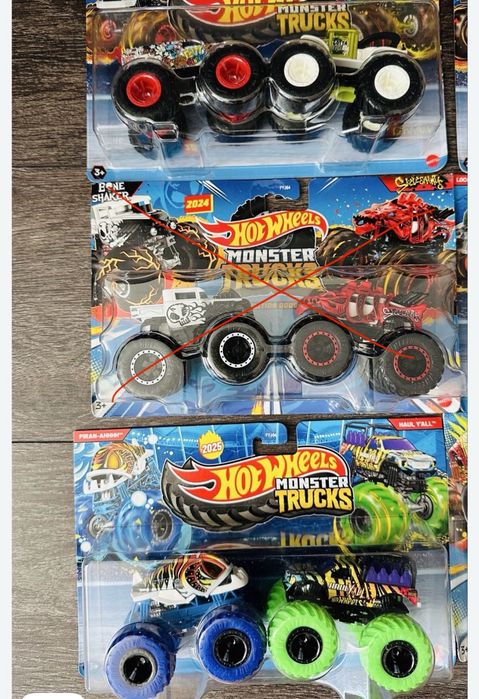 Набор Hot Wheels из 2 машинок Монстер тракс Monster Truck!