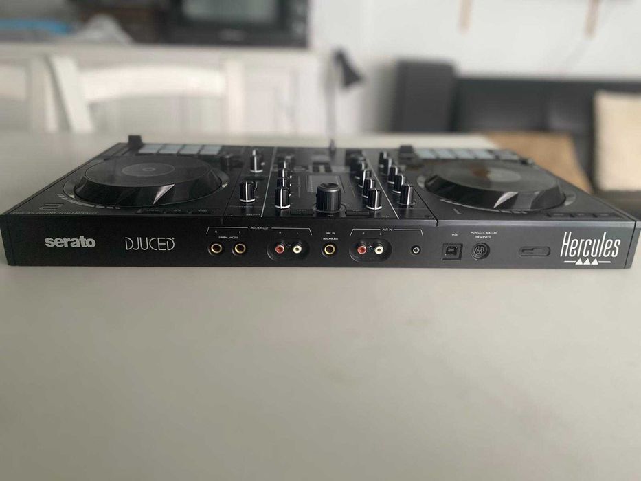 Controlador DJ Hercules Inpulse 500