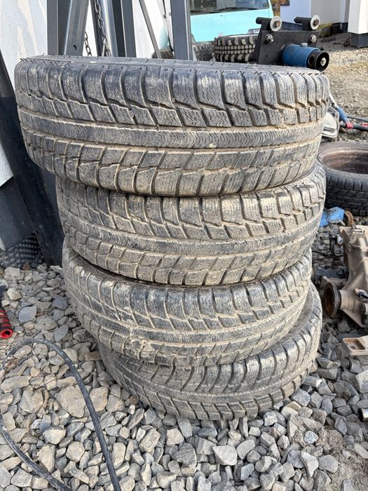 Opony 205 70 r15 zimowe Suzuki Jimny