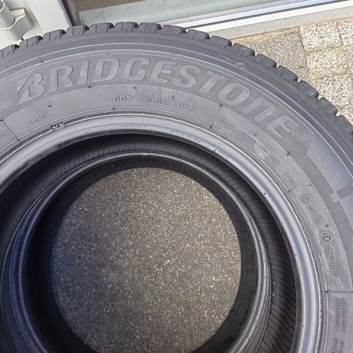 225/65R16C 112/110R Bridgestone Blizzak W810 pojedyncza  zimowa BUS