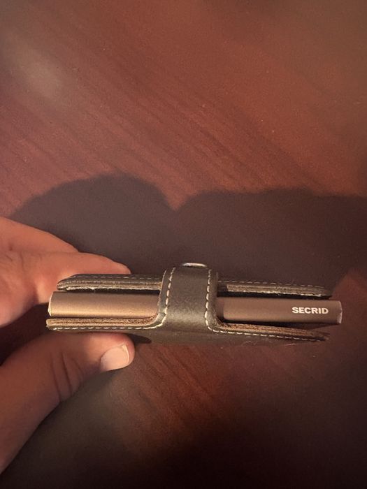 Carteira SECRID com 2 anos