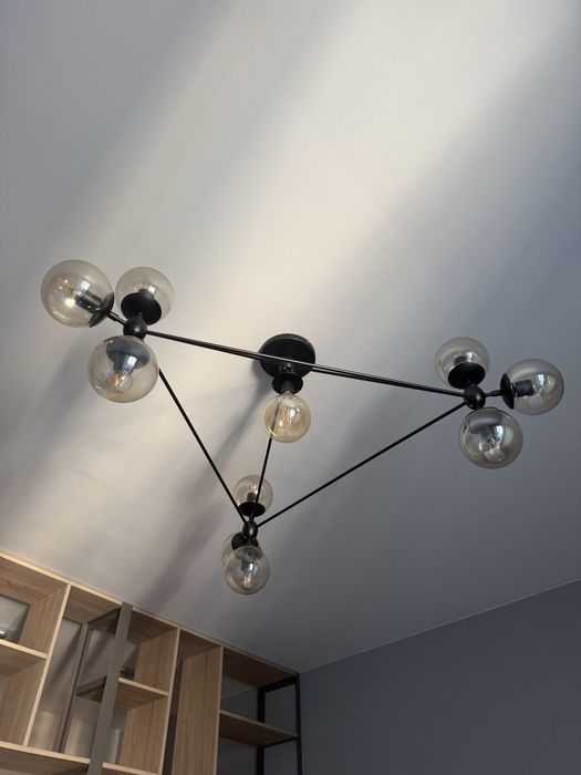 Candeeiro pendente molecular