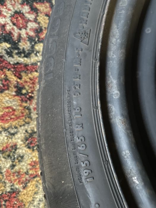 Opony zima + felgi stalowe 195/65 r16 bmw