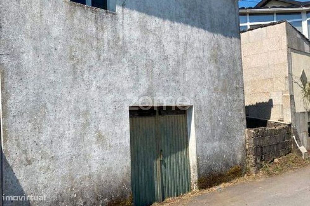 Moradia para Reconstrução – Viariz da Poça, Freguesia da Campeã