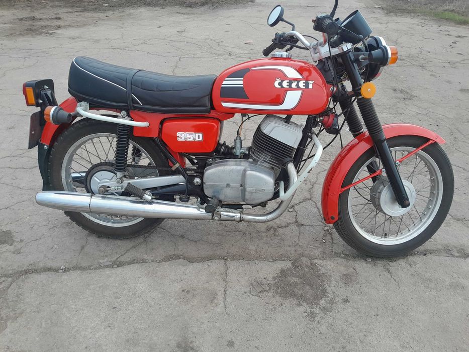 Мотоцикл Чезет 350.