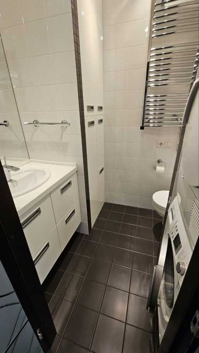 Продаж 3-к квартири Дніпро, Центральний (Кіровський) район, Олександра Поля (низ), Херсонська вул. 9