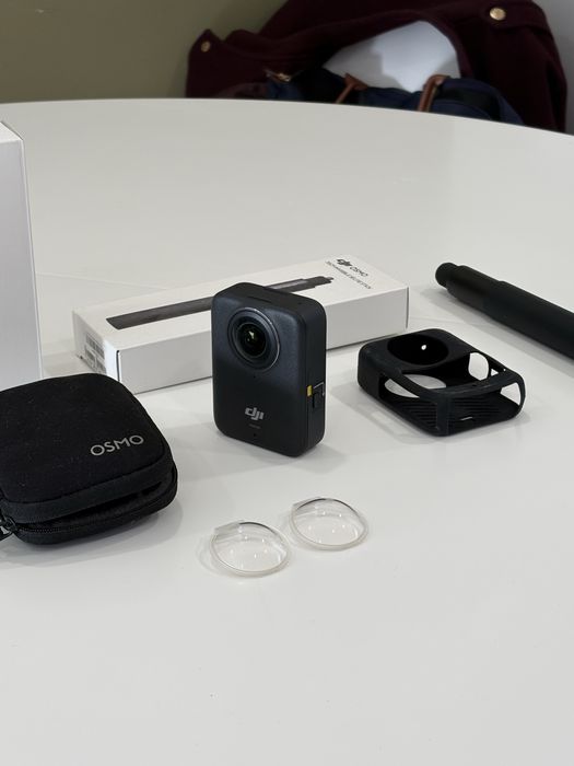 DJI OSMO 360 com acessorios