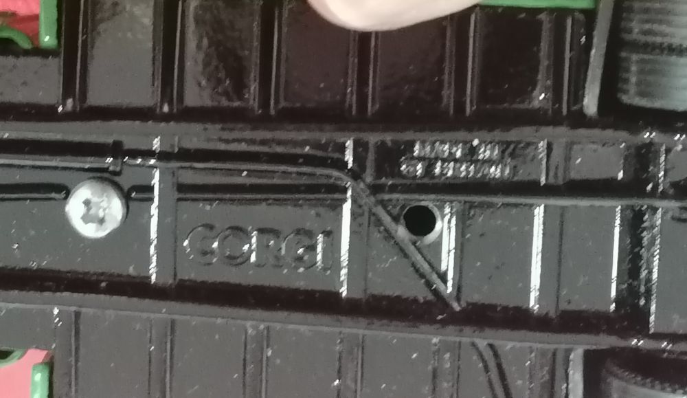 Camioneta miniatura em metal Bedford "0" Series Van da Carter Paterson