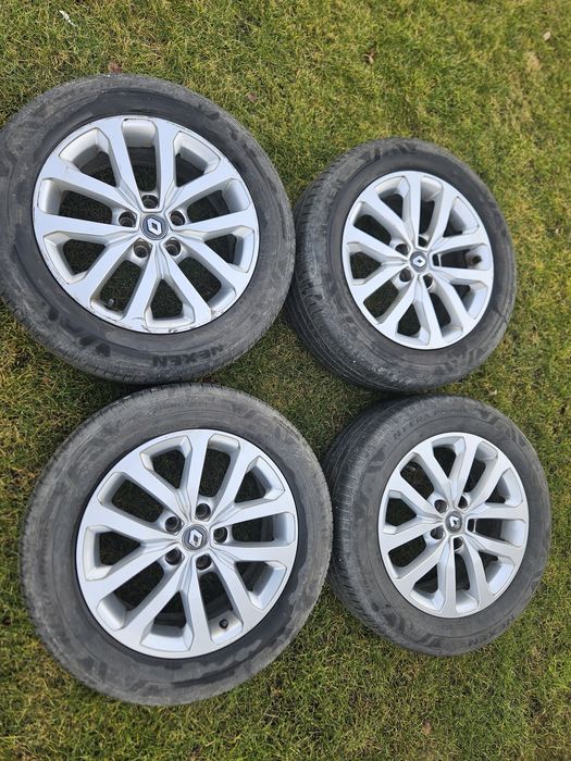 Opony 17 z felgami Renault