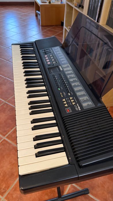 Órgão Casio Tone Bank CT 657