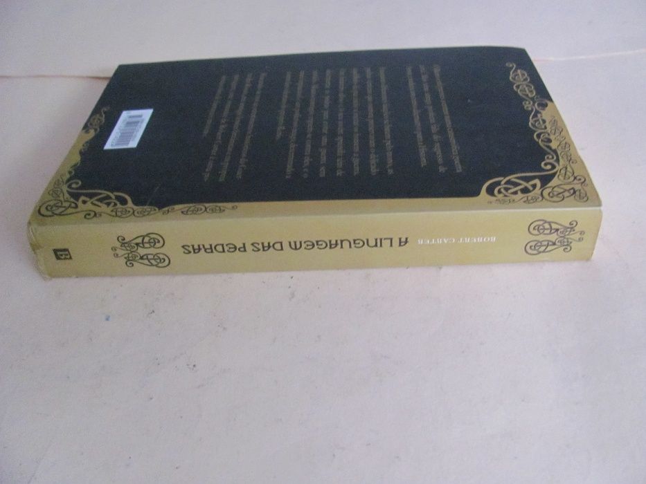 A Linguagem das Pedras de Robert Carter