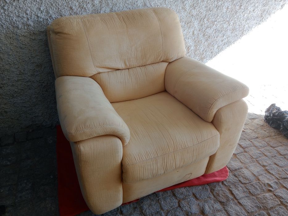 Poltrona reclinável elétrica