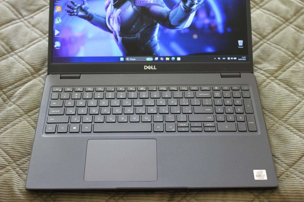 Dell 3510/2021г/Core i7-10510/Видео2GB/16GB/SSD512/АКБ 7ч/15.6 ips FHD