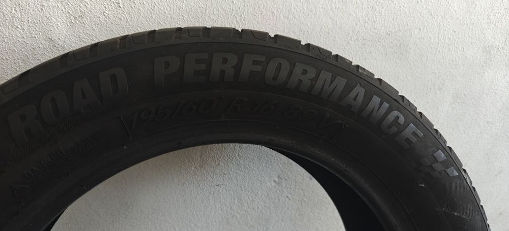 2 pneus Kormoram 195-60 R16