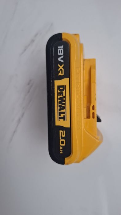 Bateria ,akumulator Dewalt  5ah + 2 ah 18v cena za 2 szt
